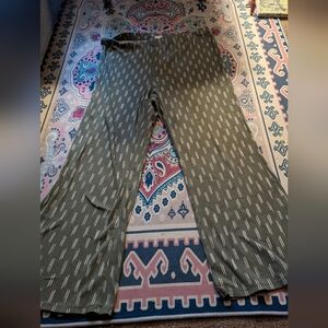 Aerie beach kick-flare 7/8 pants